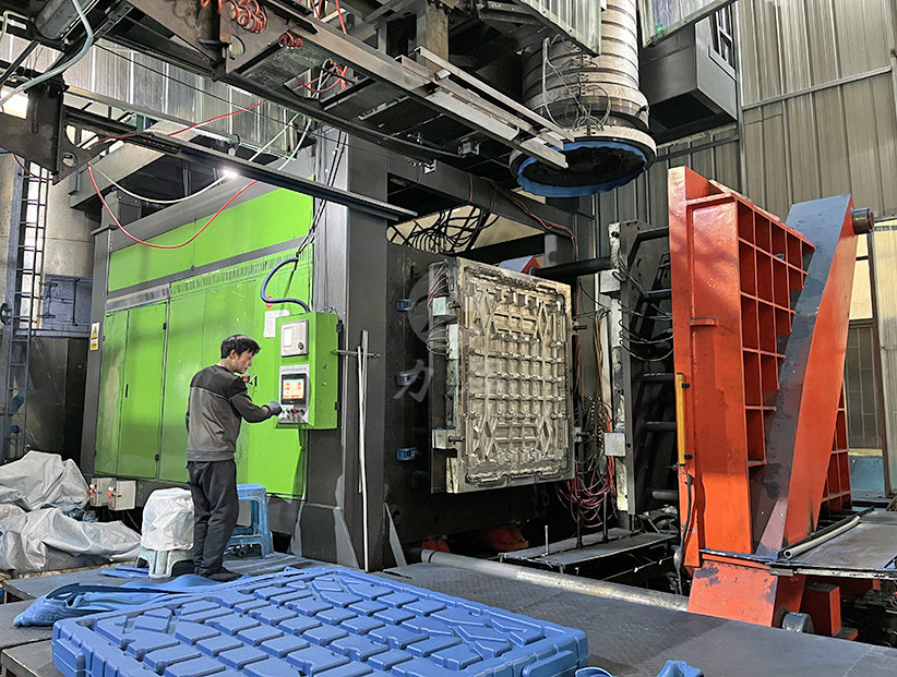 吹塑托盘第一车间